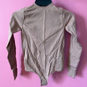 Skims Body Suit / Never been worn!